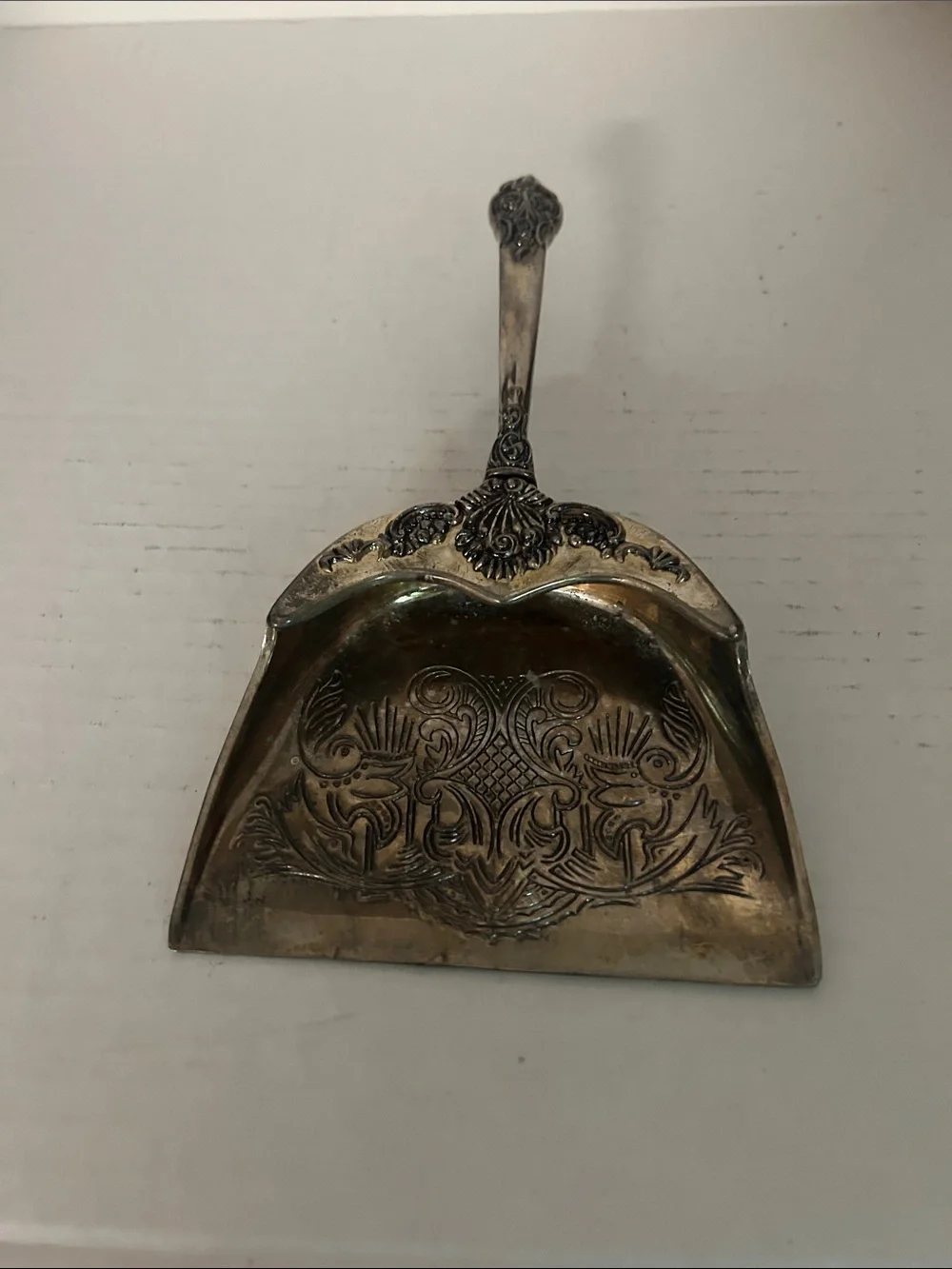 Godinger Silver Ornate Serving Dustpan